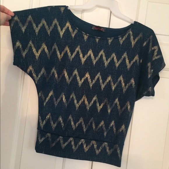 Medium Body Central Blouse. Greenish Teal/Gold - Picture 8 of 8